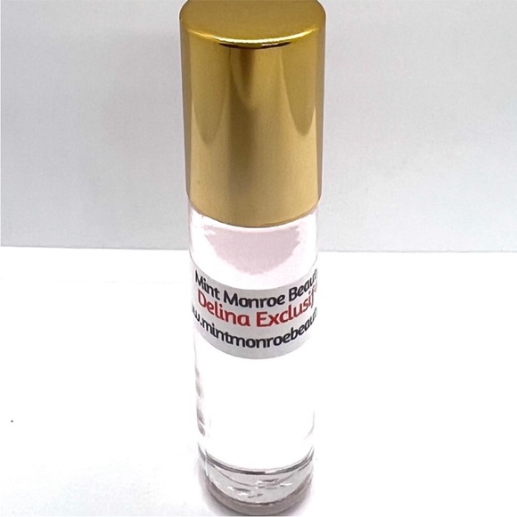 Delina Exclusif ( TYPE) Perfume Oil - Picture 2 of 3